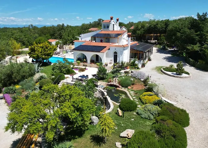 Lotus Lejlighed Brzac